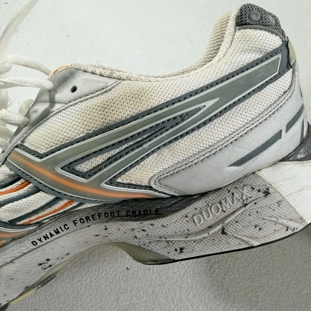 Vintage ASICS Gel-Empire 2004 Men's White Gray Running Shoes Size 10.5 READ